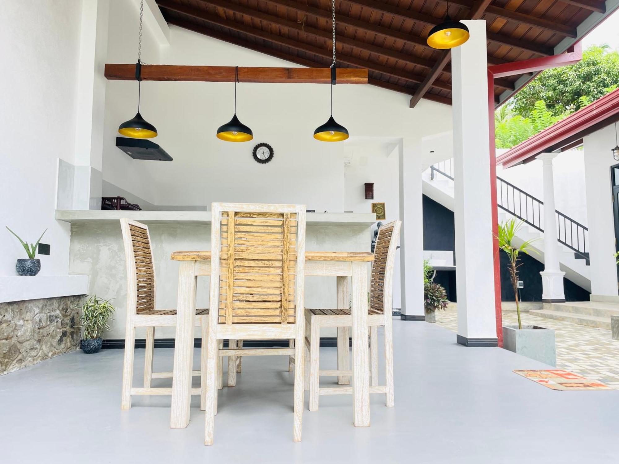 Thara Inn Villa Диквелла Экстерьер фото
